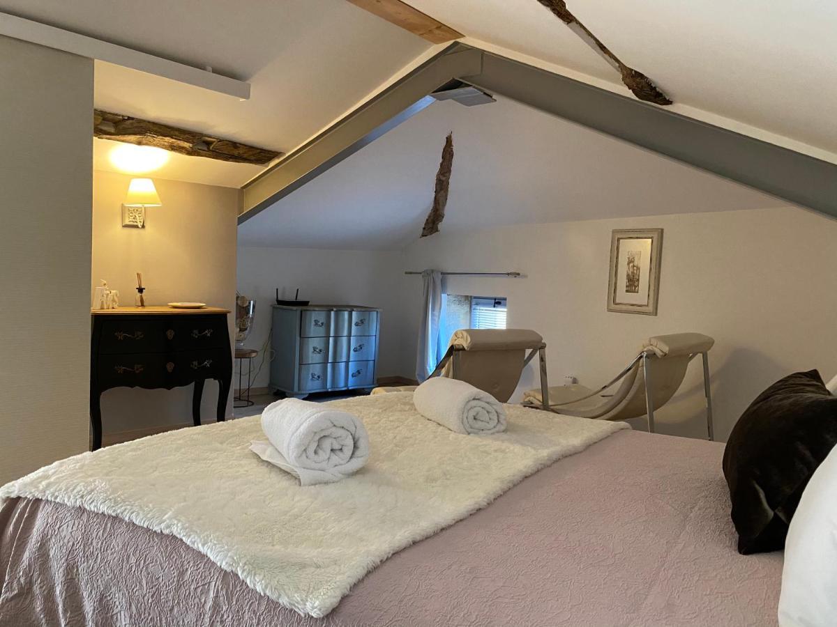 Le Clos Reaud Bed & Breakfast Blaye