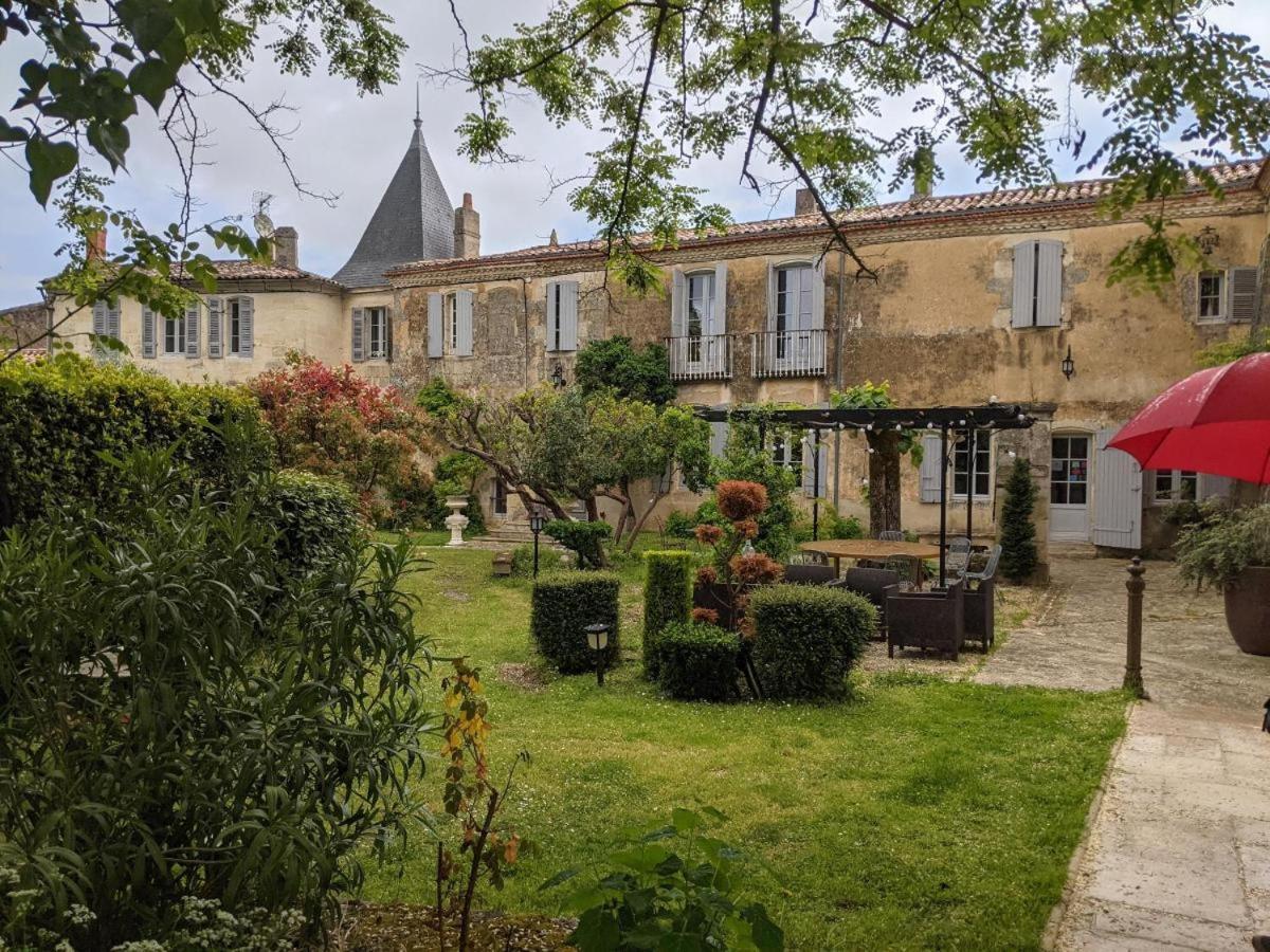 Le Clos Reaud Bed & Breakfast Blaye