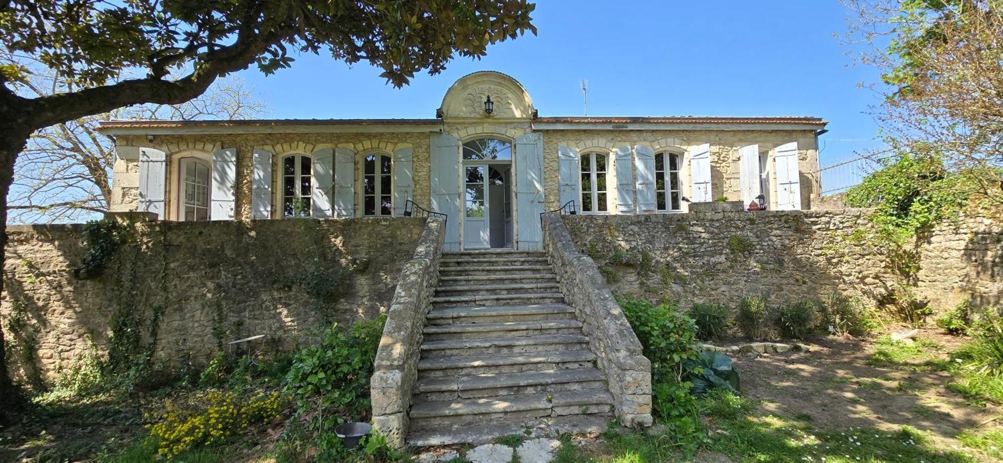 Le Clos Reaud Bed & Breakfast